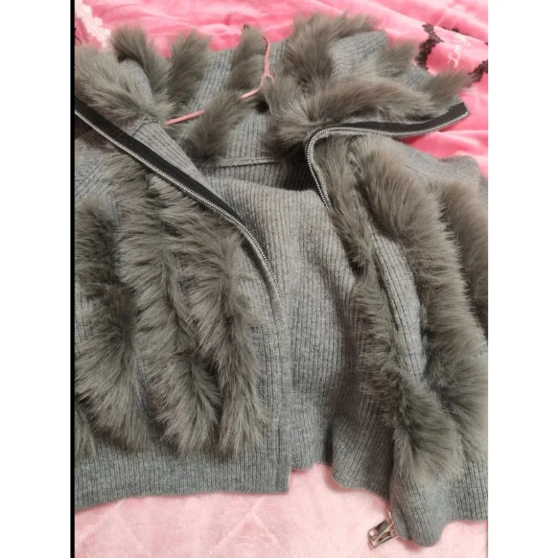 سترة محبوكة جديدة لعام 2026 من Xiaoxiangfeng مشهورة الآن في أوروبا، معطف نسائي فاخر وخفيف الوزن من القطيفة من المينك للخريف والشتاء #6