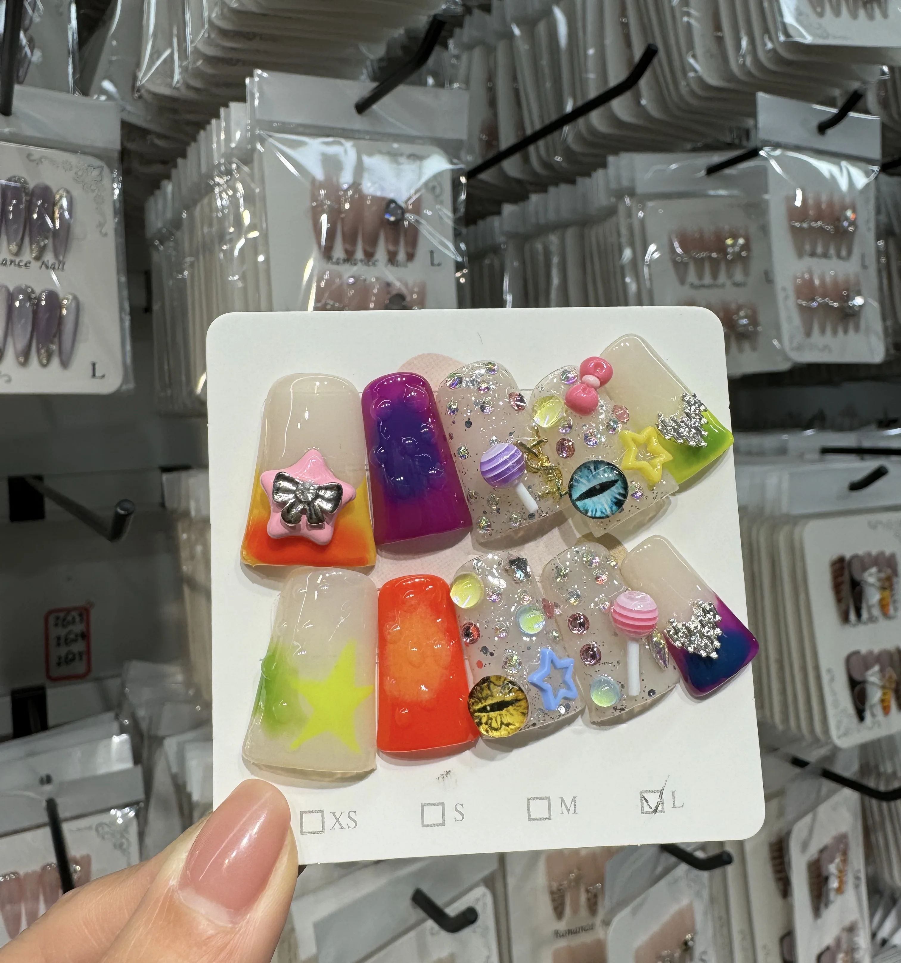 

10PCS Handmade Press on Nails Duck Medium length Artificial Nails with 3d Charm Designs for Women Size