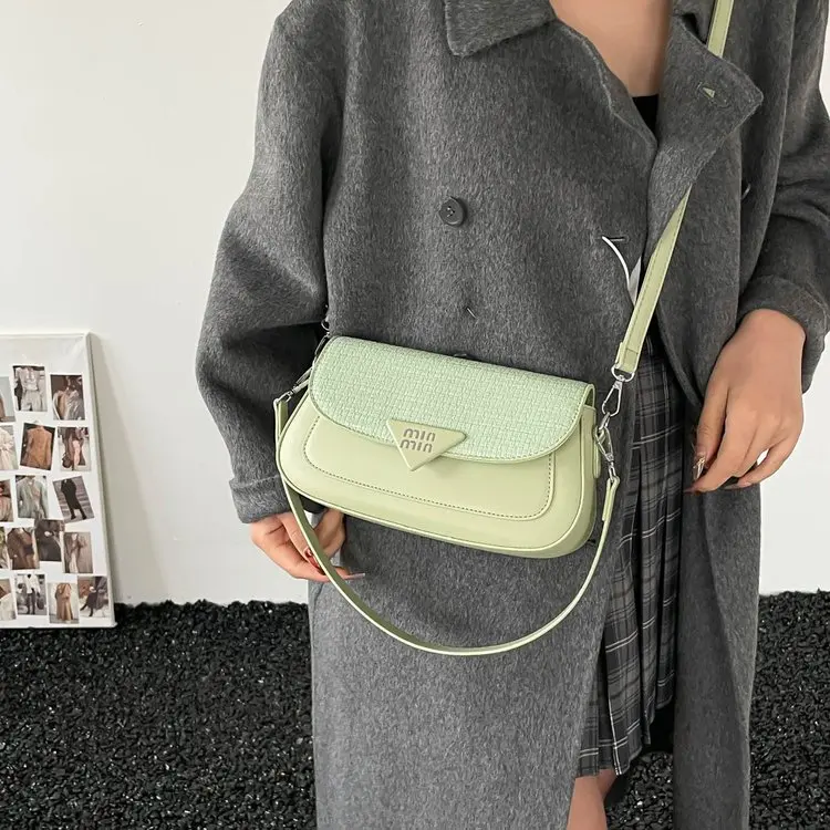 

Элегантные и стильные сумки для подгузников для женщин: кожаная сумка через плечо от люксового бренда, классическая винтажная модная сумка-тоут большой вместимости.