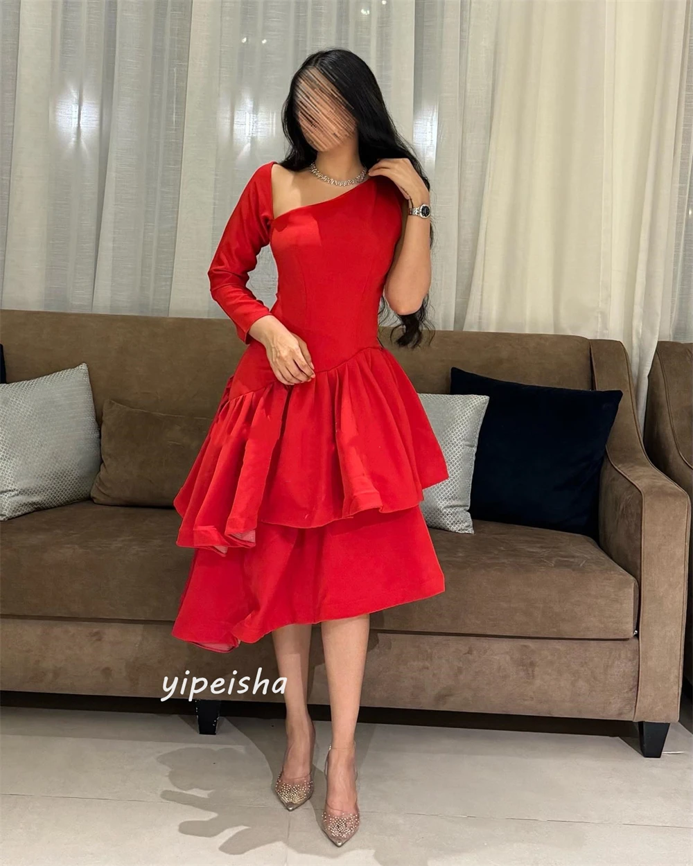 Customized Velour Tiered Homecoming A-line One-shoulder Bespoke Occasion Gown Knee Length Dresses