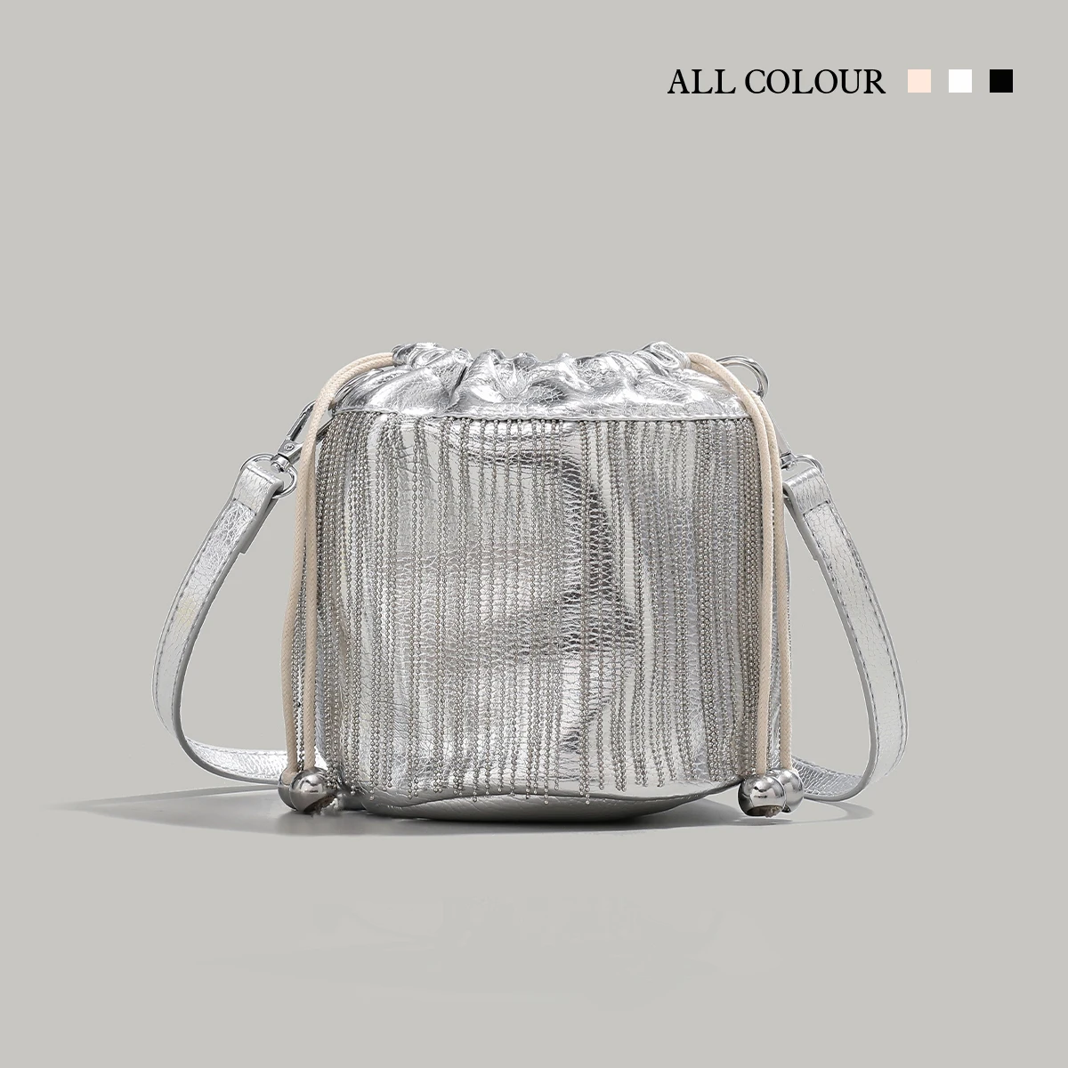 

Cute Tassels Crossbody Bags for Women 2024 Female Trend Small Fashion Shoulder Bag Lady Silver Drawstring Buckets Bags