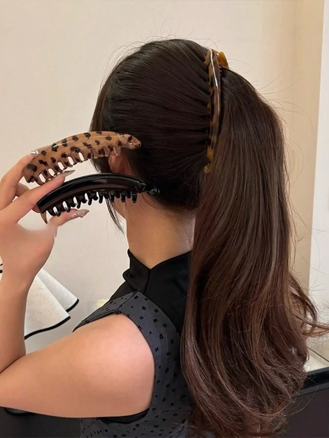 

1pc Autumn/Winter Leopard Print Caramel Color Oversized Banana Hair Claw Clip, Suitable For Thick Hair, Stylish And Chic, Fit For Daily Wear, Travel, Photography Decoration Accessories Hair Clips Claw Clips Hair Claws Hair Barrettes, School Stuff, Hair Ac