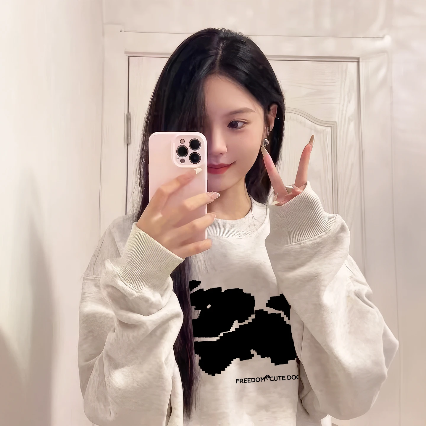 

Свободный свитшот с круглым вырезом для женщин, белый, с цветными блоками, удобный, дышащий, в корейском стиле, с длинными рукавами