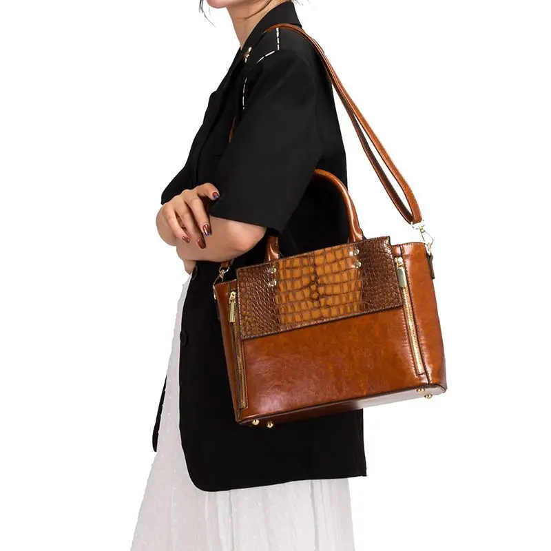 2023 Genuine Leather Crocodile Pattern Shoulder Bag Light Luxury High Grade Crossbody Bag Fashion Handbag Versatile Women's Bag