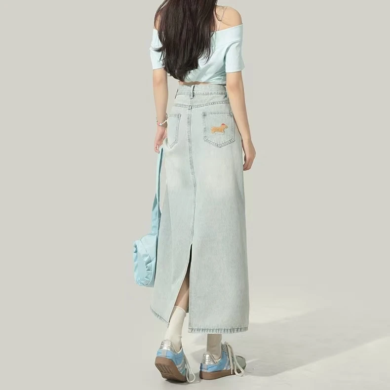 Large size back slit design denim skirt women's spring  retro cartoon puppy embroidery A-line hip midi skirt