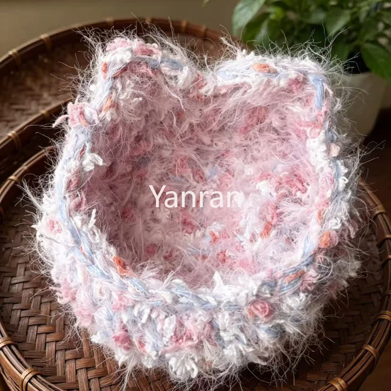 Red Berry Hand Mixed Pink Fantasy Flash DIY Hand Woven Special Yarn Ball Can Weave Bags Hair Loops Card Sleeves Handmade Yarn