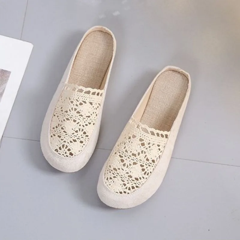 Korean Style Summer Women's Trendy Viral Slipper Mule Half Slipper Ultra Soft Closed Toe Maternity Soft Sole Slip On Hot Item