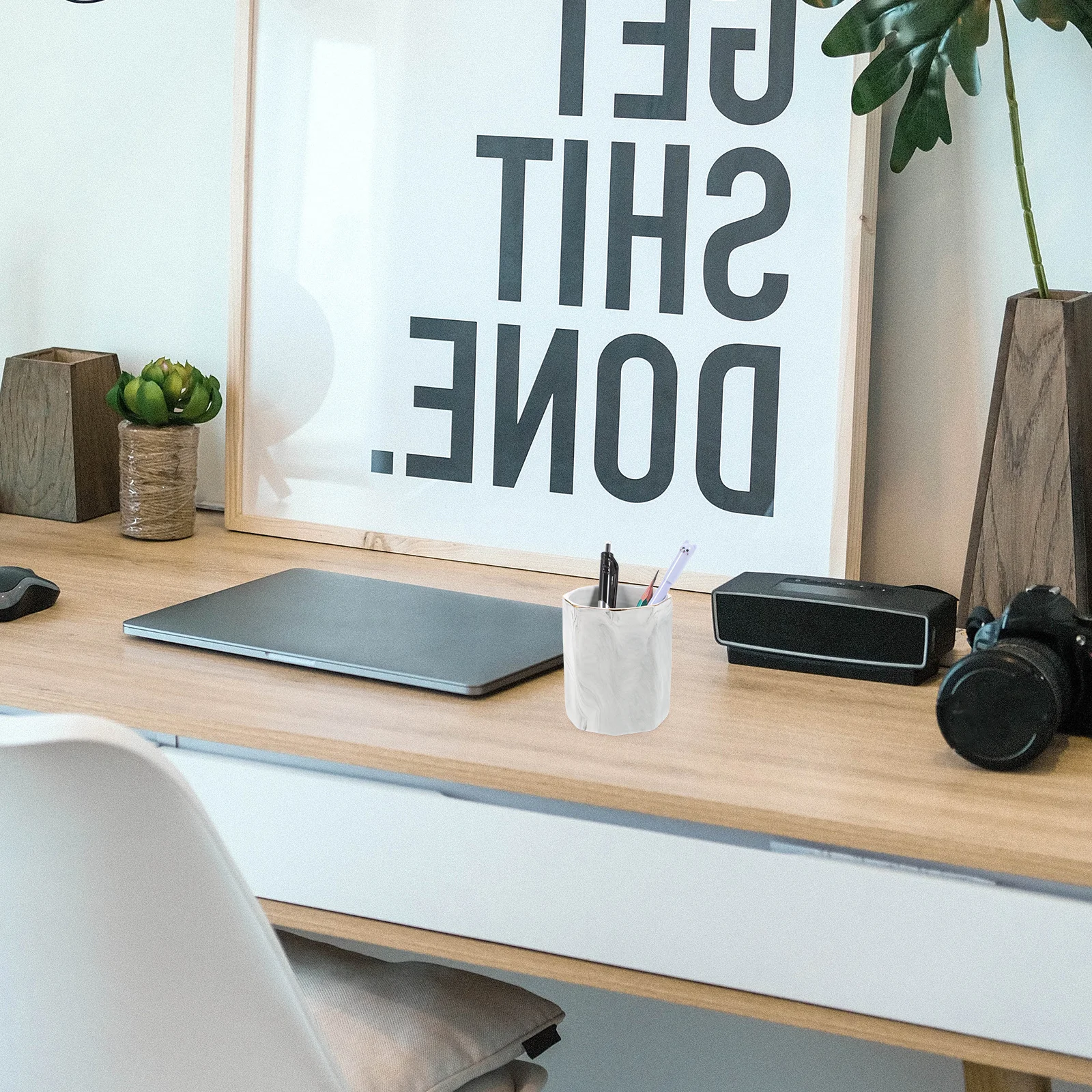 

Marble Pen Holder Geometric Hexagonal Stylish Smooth Surface Pencil Cup Makeup Brush Storage Organizer for Desk Office Girls