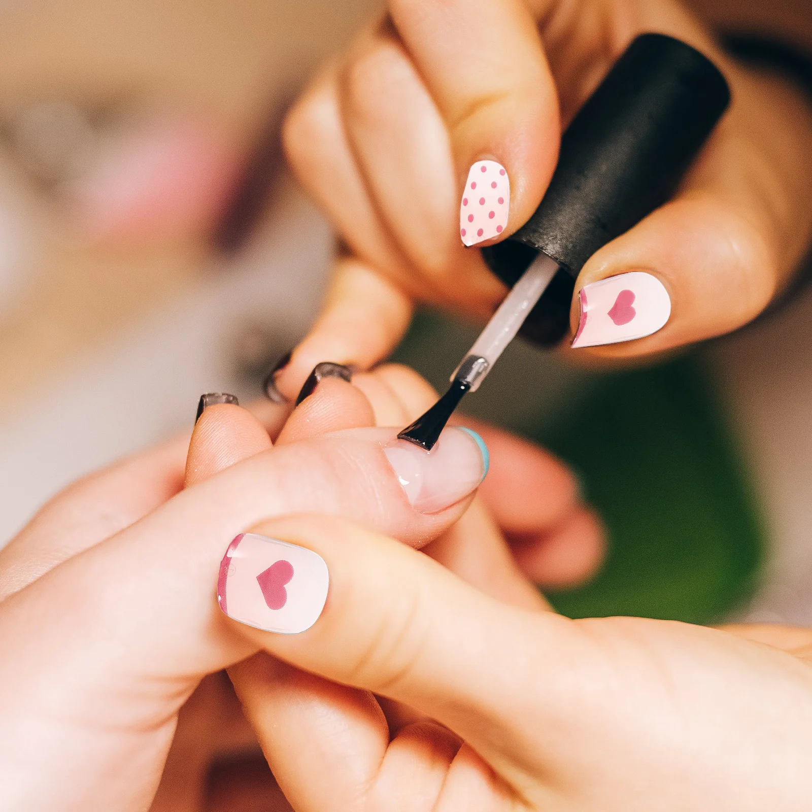 

24Pcs False Nail Tips Press on Nails for Women with Butterfly Decor Glue on Fake Nails Manicure Accessories Prom Wedding Use