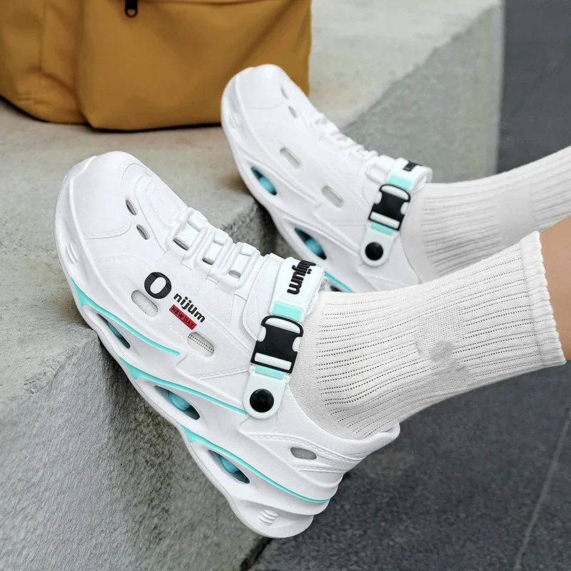 남성용 야외 샌들 스포츠 슬리퍼 비치 슬라이드 통기성 나막신 남성 캐주얼 가든 신발 미끄럼 방지 하이킹 남성용 야외 샌들