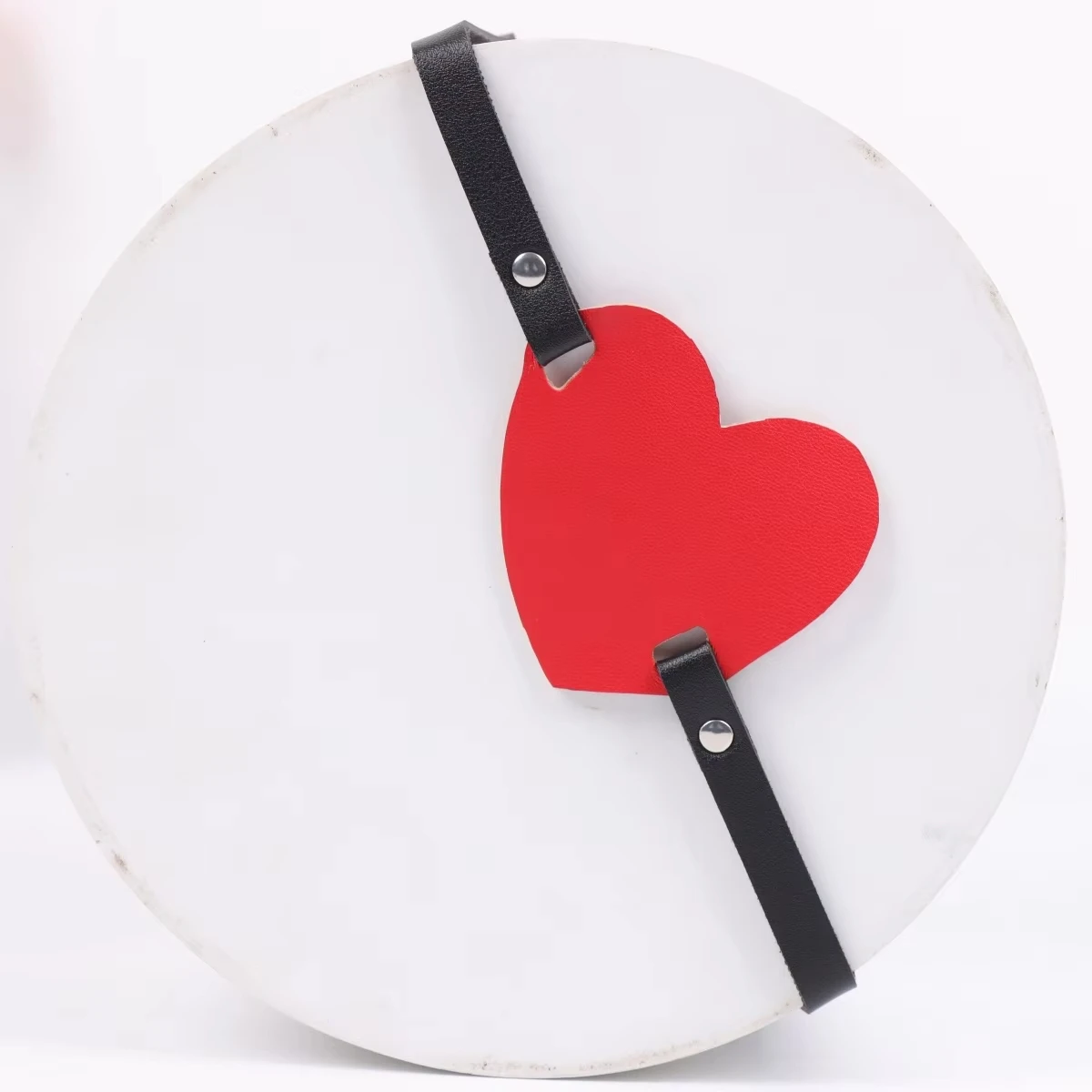 คอสเพลย์ผ้าปิดตาหัวใจสีแดง, ผ้าปิดตาหนังแบบกอธิคสำหรับผู้ชาย, ของขวัญวาเลนไทน์สำหรับเขา