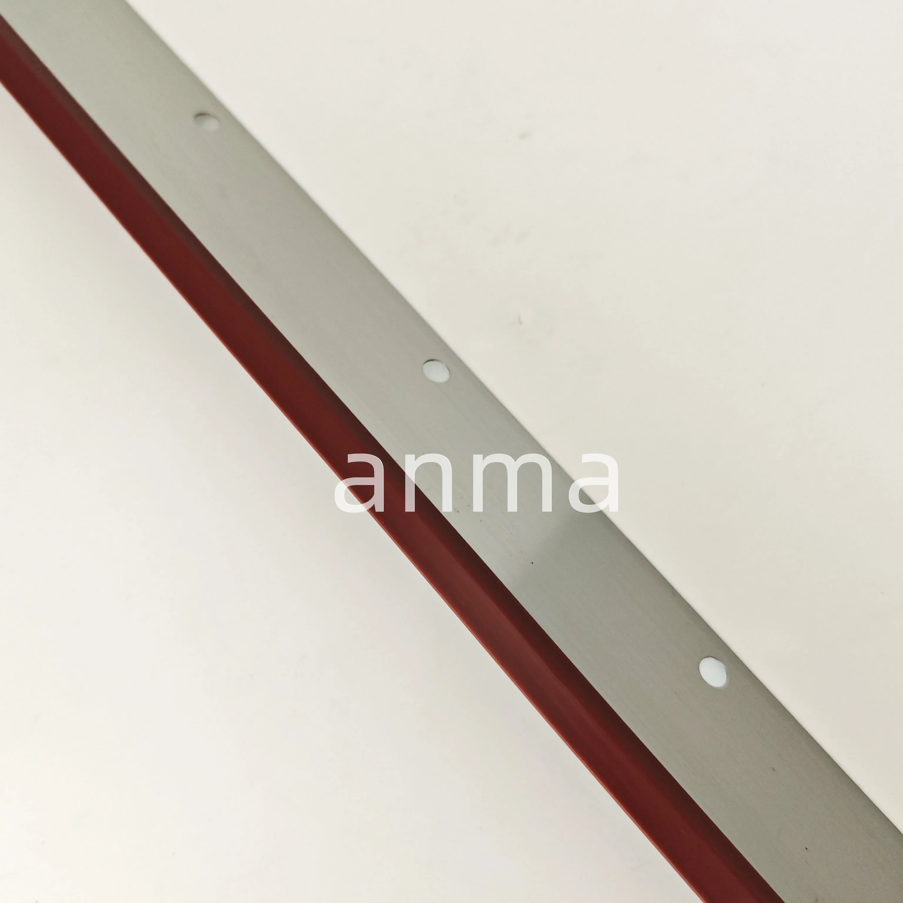 

2PCS SM52 Wash Up Blade 605*46*0.5mm 7 holes polyurethane material SM52 Printing Machine