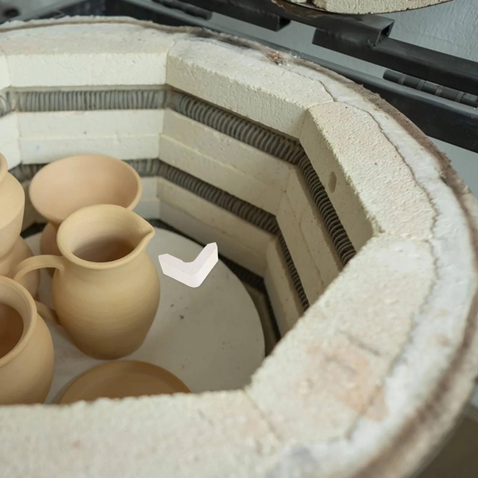 

Stable Electric Kiln L-Shaped Pillar Shed Support Tool Pottery Firing Kiln Frame Hardware Layered Firing Set Pillar