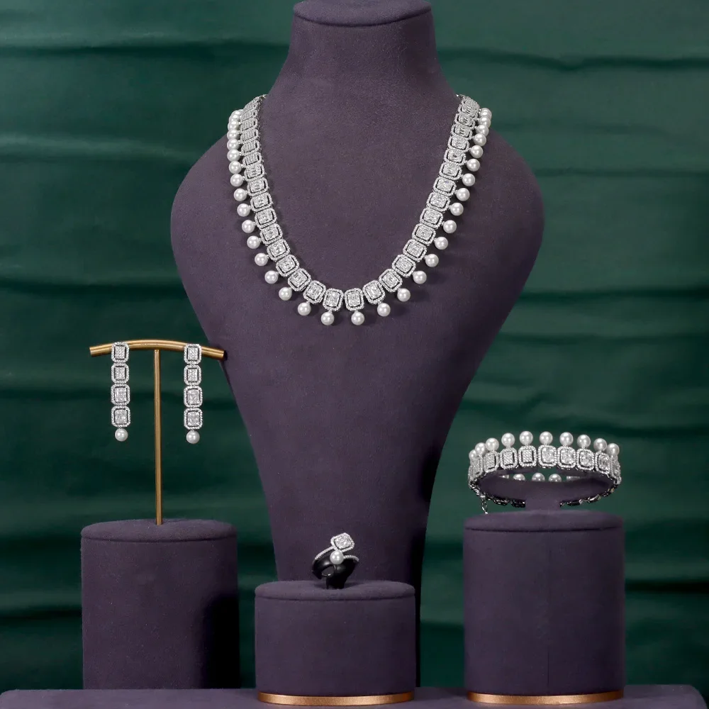 

4 sets of ladies' wedding cubic zirconia jewelry sets, luxurious Dubai style, manufactured in Nigeria, zircon and pearl wedding