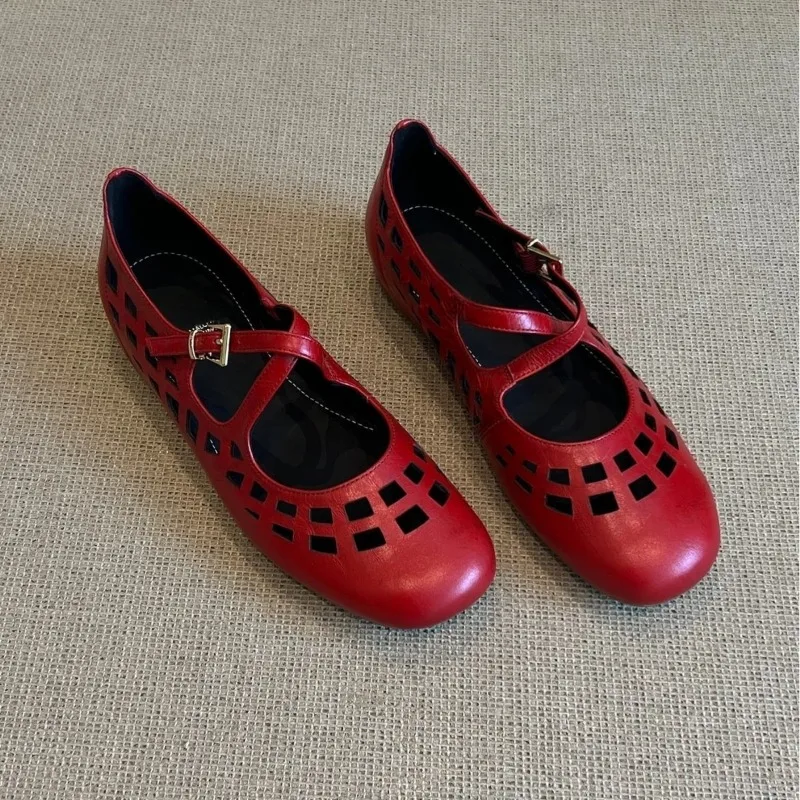 Retro Women's Mary Jane Shoes Luxury Leather Hollowed Out Casual Shoes for Woman Fashion Flat Shoe Designer Shoes Zapatos Mujer