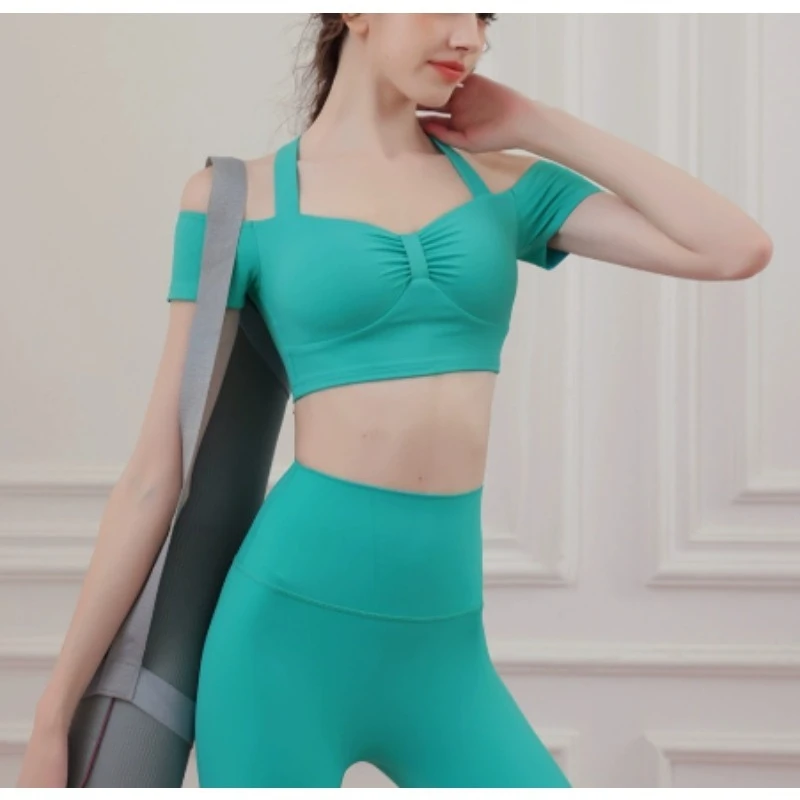 

Fashionable and Sexy T-shirt Set, Women's Sweet One Shoulder Slim Fit Sports Running Fitness Suit Two-piece Set