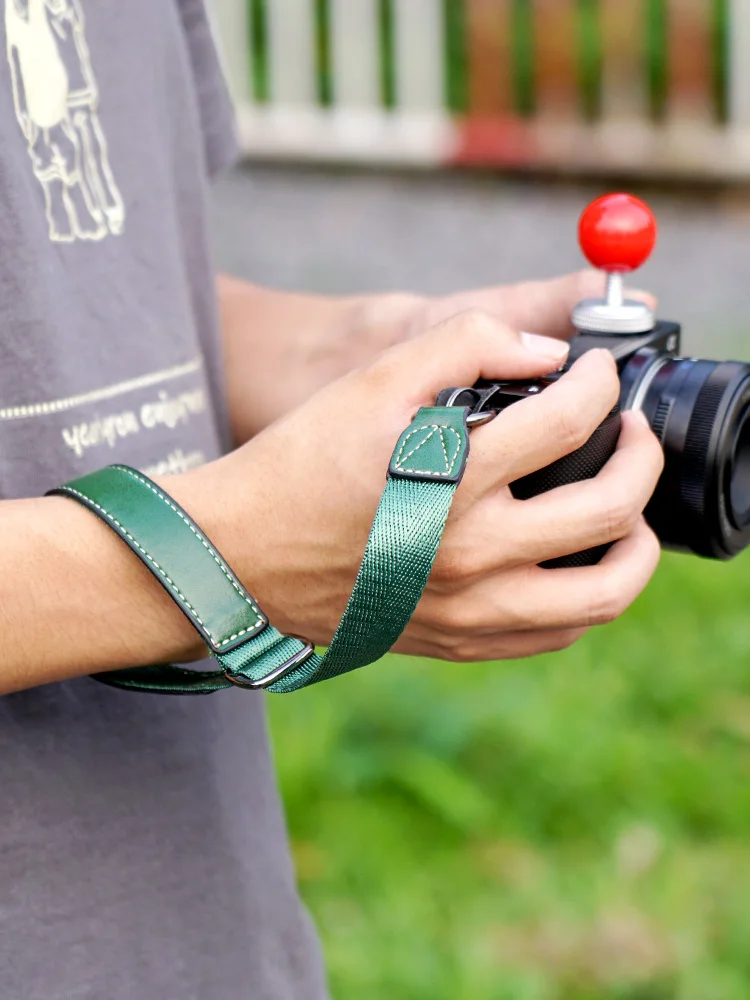 Adjustable Camera Hand Strap Wrist Strap Universal Mirrorless Man-made Leather Strap Sony ZVE10 ZV1 A6400 Canon G7X G3X G1X fuji