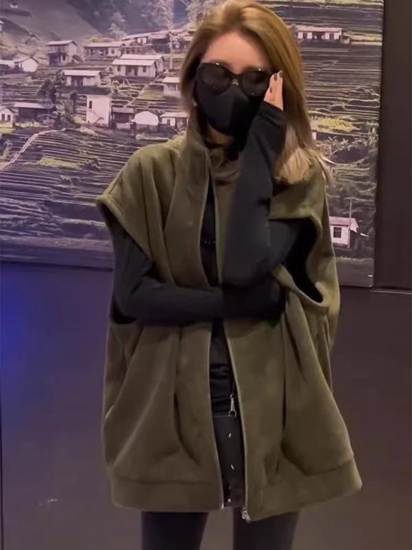 Plus Size 300er Pou ein Fce Damenweste Loose Svel Retro Hong Kong Sle Faionable Oberbekleidung Jaet