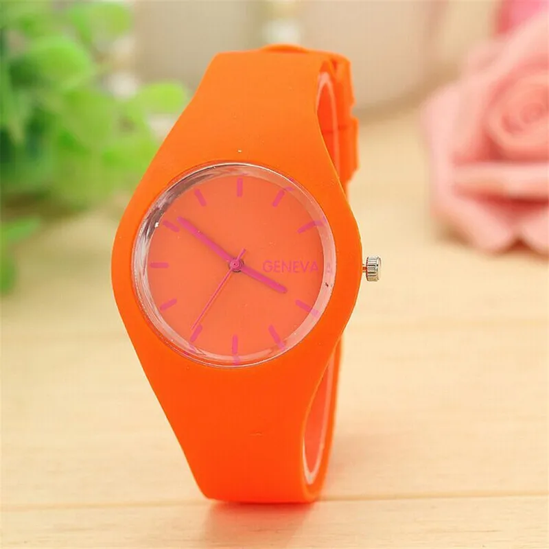 Reloj New Fashion Classic Silicone Women Watch simple style wrist watch Silicone Rubber casual dress Girl reloj mujer clock