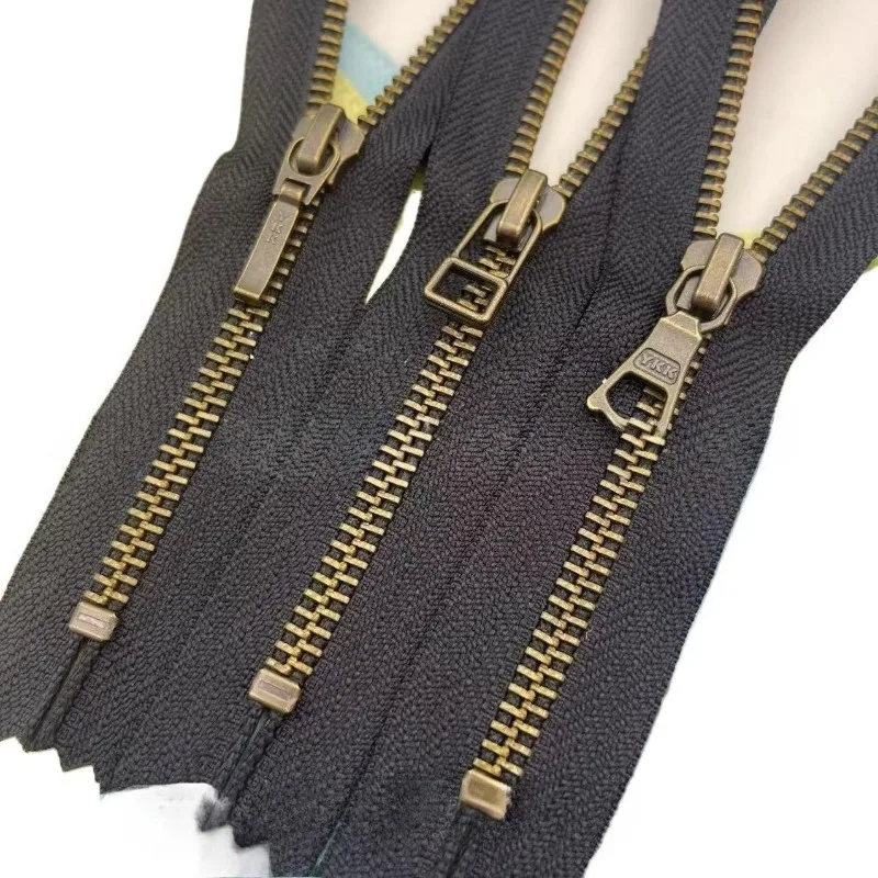 

20pcs/Lot Ykk Metal Zipper Bronze 5# 15cm To 30cm Close End Black Leather Makeup Handbag Boots Sewing Accessory