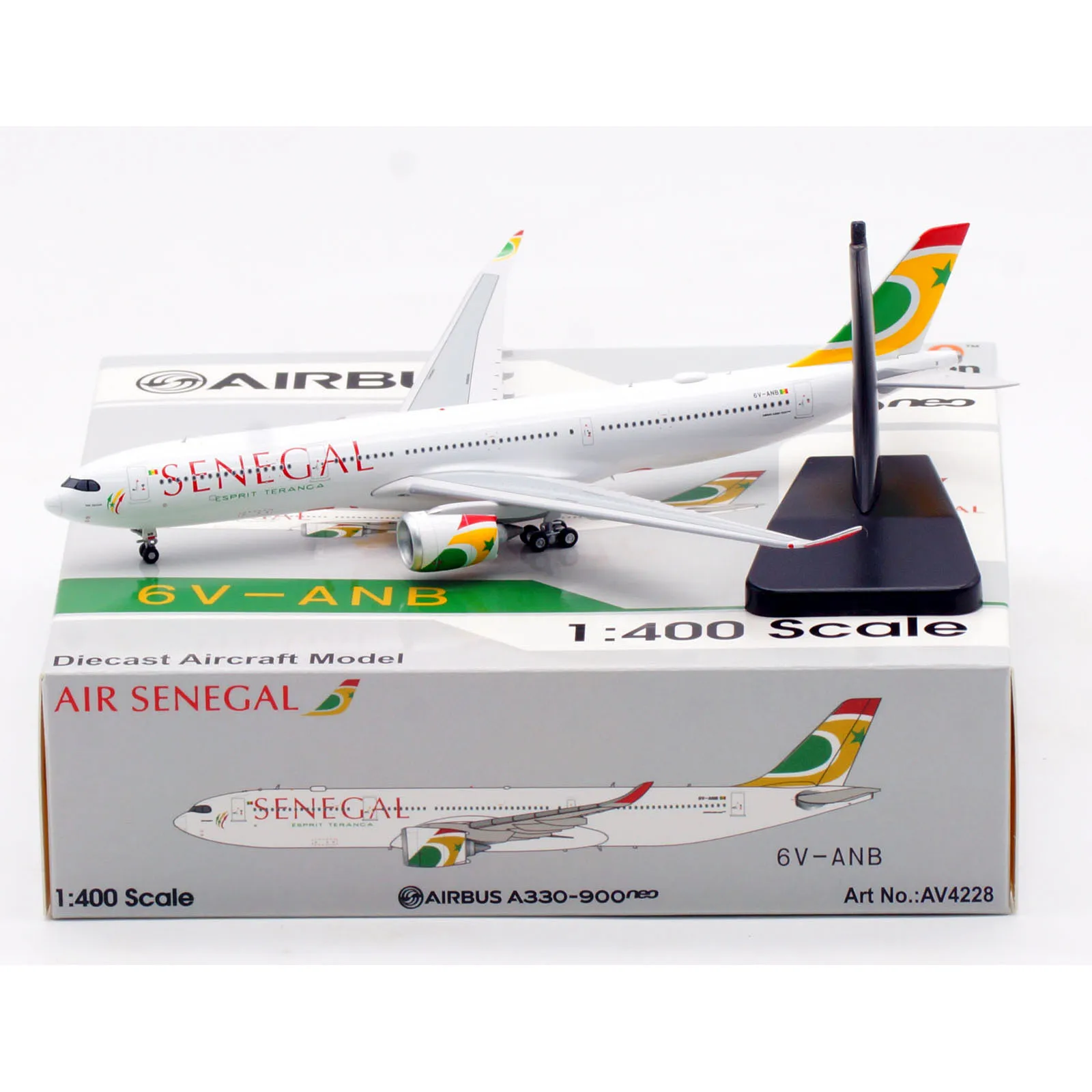 AV4228 Alloy Collectible Plane Gift Aviation 1:400 Air Senegal Airbus A330-900 Diecast Aircraft Jet Model 6V-ANB With Tractor