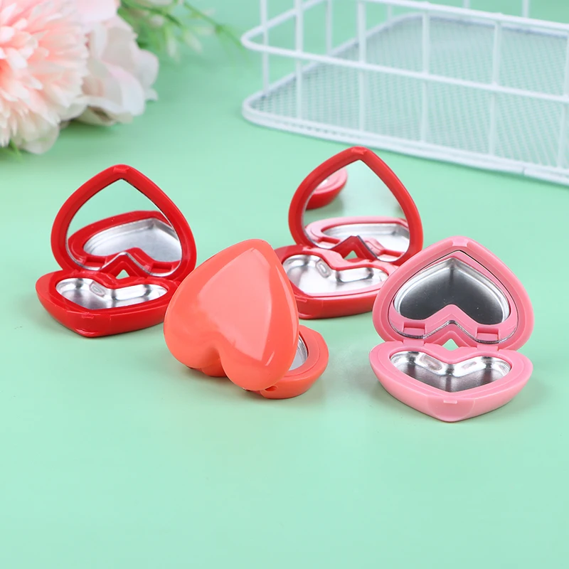 愛愛ハート形空のアイシャドウケースルージュ口紅ボックス顔料パレット詰め替えファンデーションメイクアップディスペンサーパレット付き