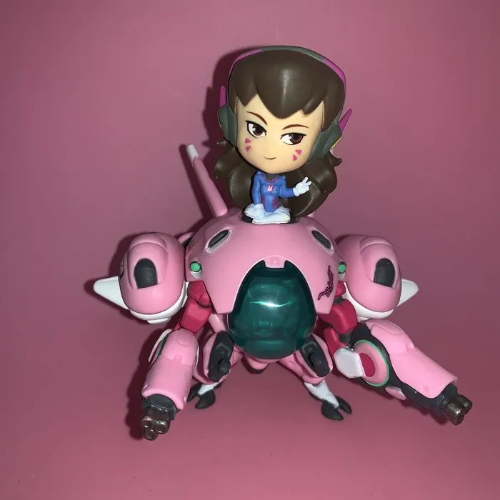 Figura de Ação Edição Limitada D.Va & MEKA de 5.5 Polegadas do Jogo Overwatch - Edição CBD