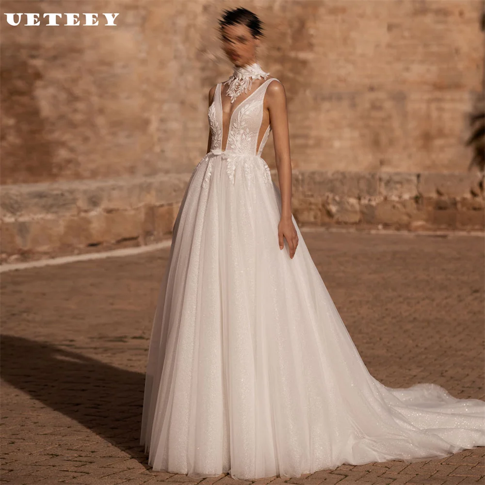 

UETEEY Customized Boho V Neck Sleeveless Appliques A Line Wedding Dress Tulle Open Back Floor Length Court Train Bridal Gown