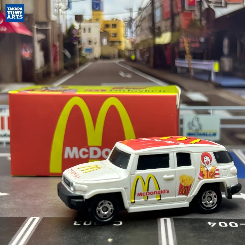Coche de juguete a escala Tomy Tomica Fj Cruiser, modelo fundido a presión con pintura McDonald's, coche coleccionable para exhibición de aficionados.