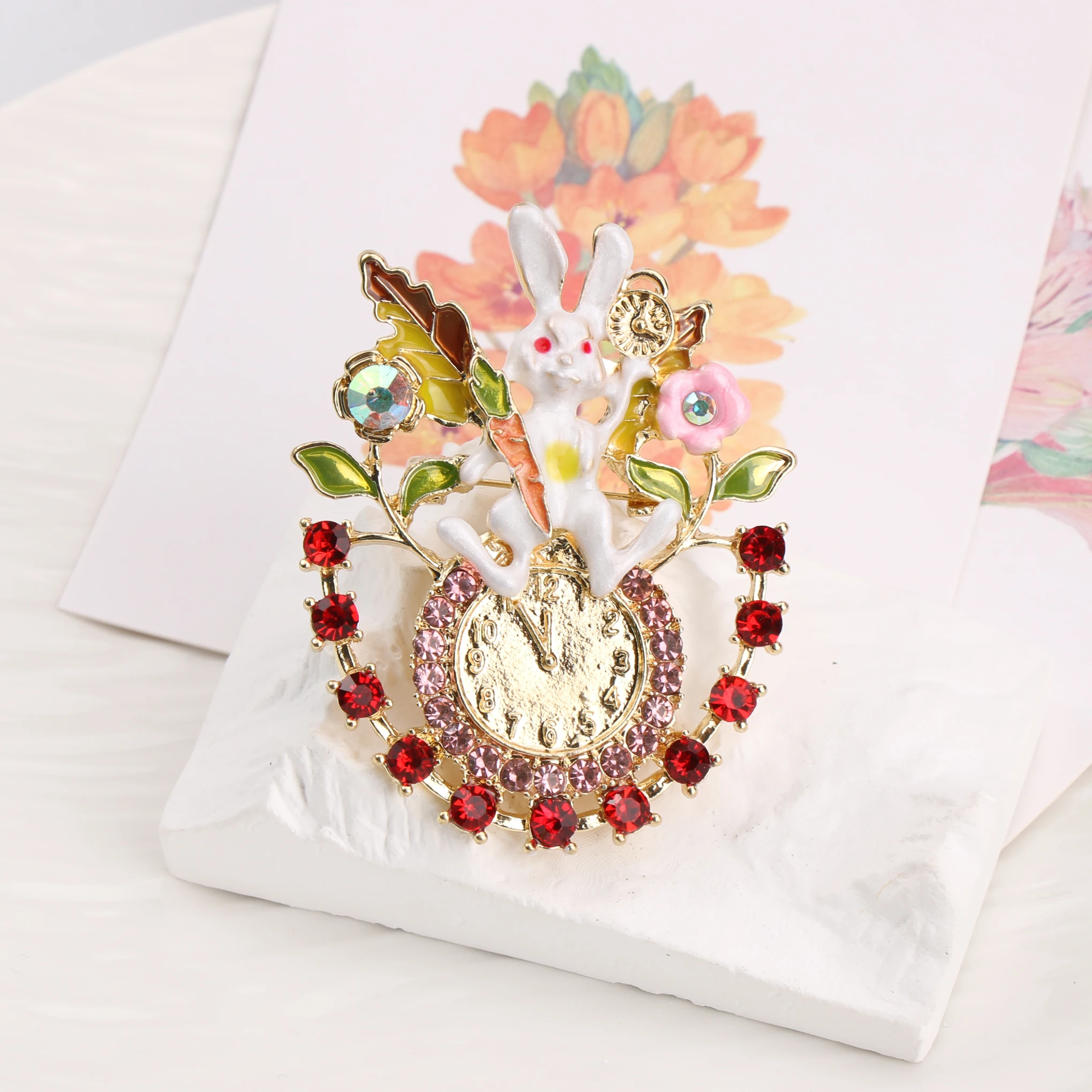 Retro Style Cute Simple Idyllic Dreamy Literary Rabbit Clock Brooch Large Animal Pin Women Luxury Corsage