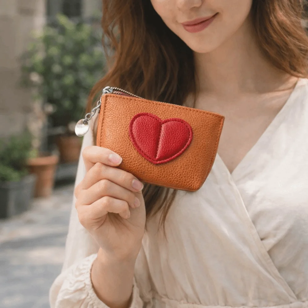 Fashion Mini Love Heart Coin Purse Multifunction PU Leather Pouch Change Purse Zipper Keychain Jewelry Storage Bag Gift Bag