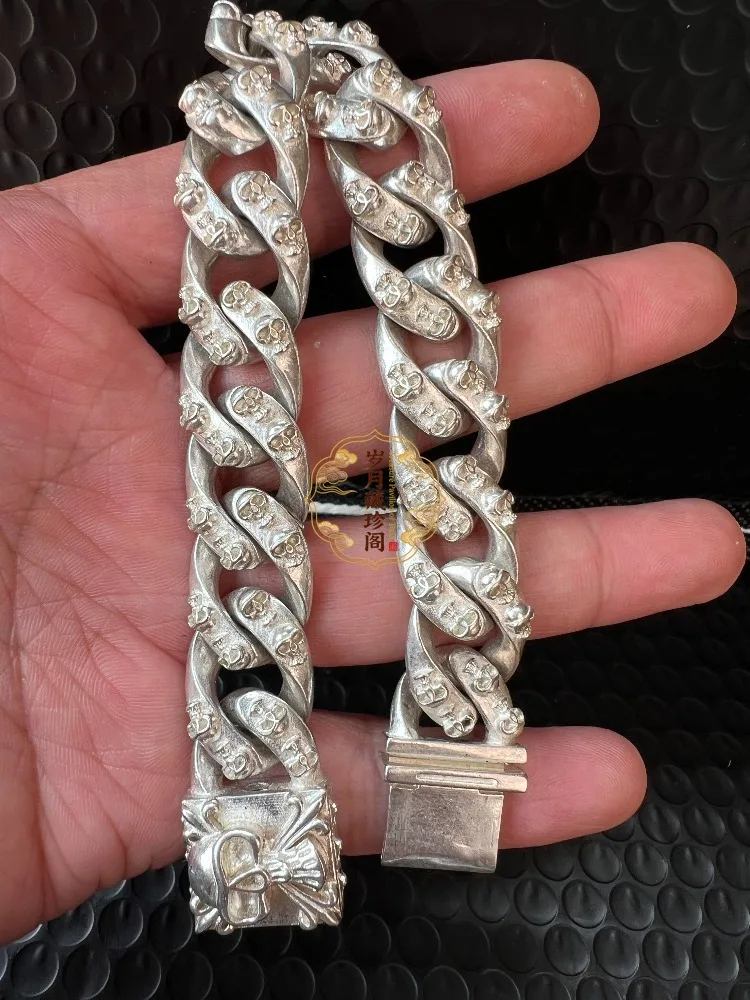 

2026 Hot Vintage Tibetan Silver Skull Bracelet, Hip-Hop Personality Trendy Jewelry for Men & Women, Perfect Fashion Gift