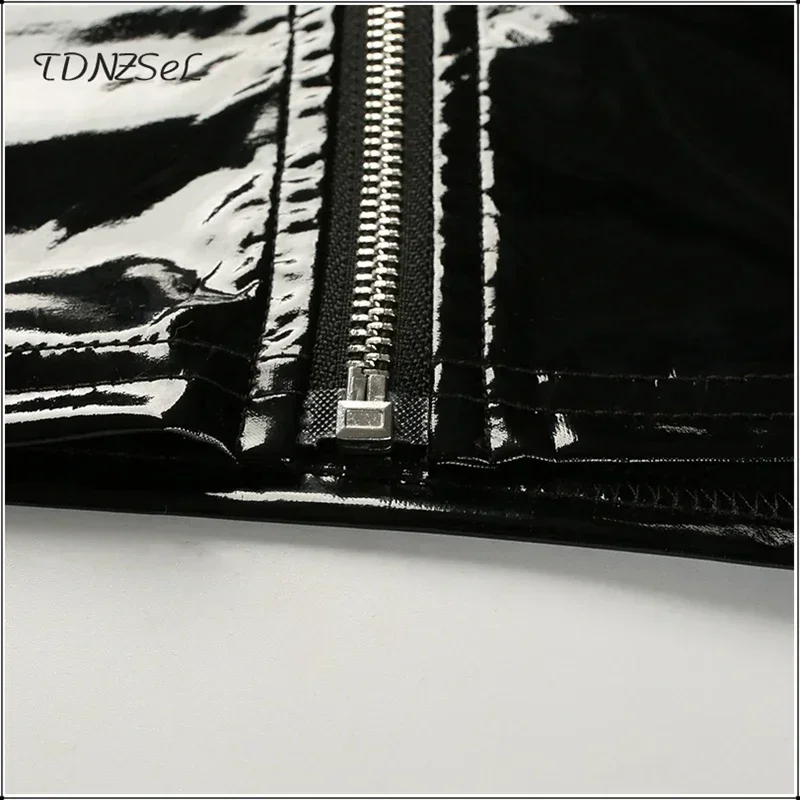 Sexy Damen-Bandeau-Tube-Top aus glänzendem Kunstleder mit Metallreißverschluss, trägerloses Crop-Top, Y2K Rave Clubwear, Sommerparty, UK – Detail 11