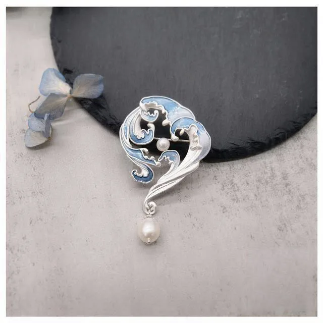 

Chinese Style Classical Design Imitation Pearl Surfy Haze Blue Brooch Pin for Women Elegant Wave Brooches Jewelry Accessories