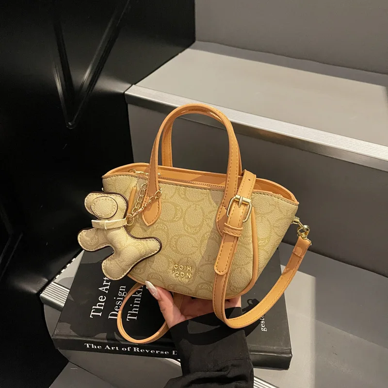 Luxuriöse High-End-Damentasche Designer trendige Mode vielseitige Umhängetasche Nische Handheld-Eimertasche hochwertiges Leder ​ ​