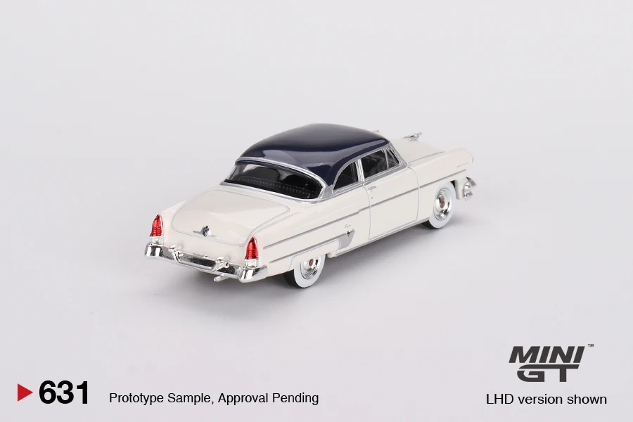 MINIGT 1/64 #631 Lincoln Capri 1954 white Die-cast alloy car model collection display gifts