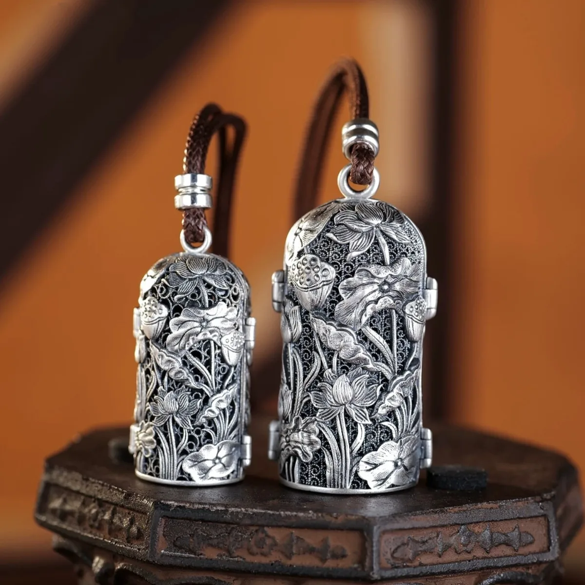 YFY Western Sansheng opening and closing pendant literary and retro handmade necklace pendant