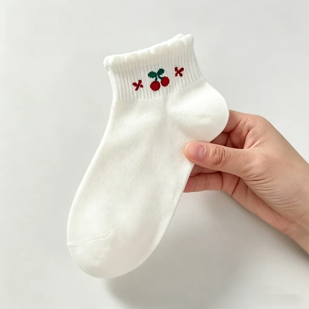 Strawberry Cherry Short Socks 5-Pair Set, Strawberry Cherry Sports Socks, Breathable, Sweet and Fresh, Suitable for Daily Use image 3