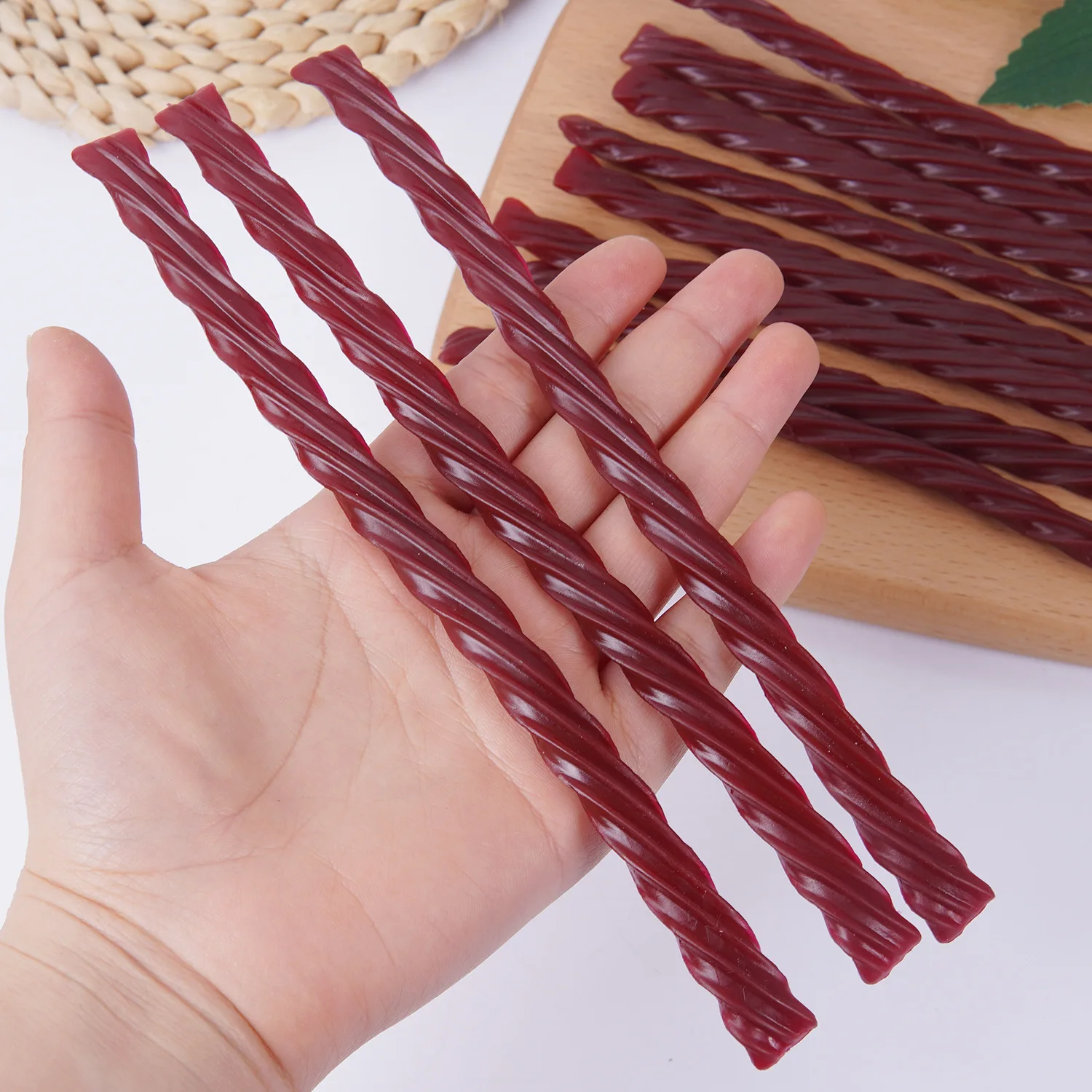 Bocadillo Artificial, modelo de caramelo giratorio, tiras de espino de goma suaves falsas, Gel suave, golosinas realistas para aperitivos, decoración del hogar