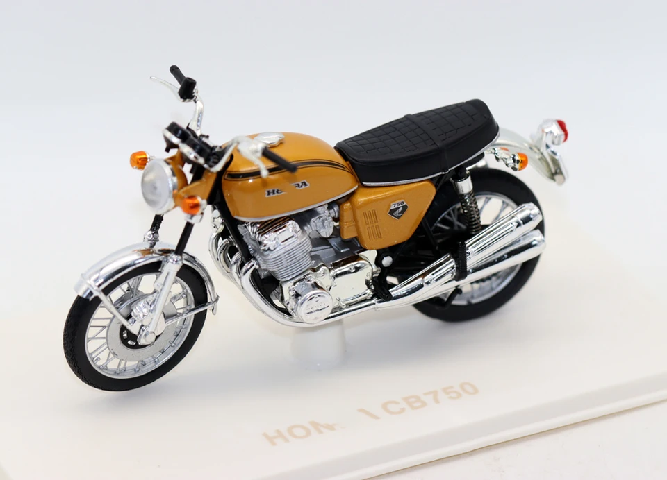 Honda CB 750 ホンダ ミニチュアバイク完成品 1:18 新しい1/18スケール ホンダ CB750 バイク ダイキャスト合金製おもちゃ