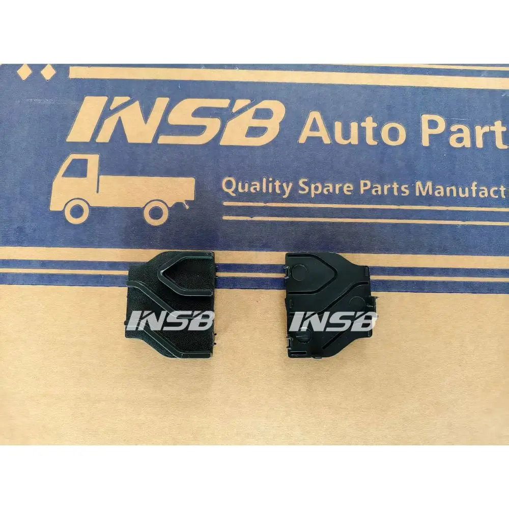 INSB 1 комплект накладок на переднюю решетку радиатора 84235675, 84235674 для Volvo FH5 (2021-).