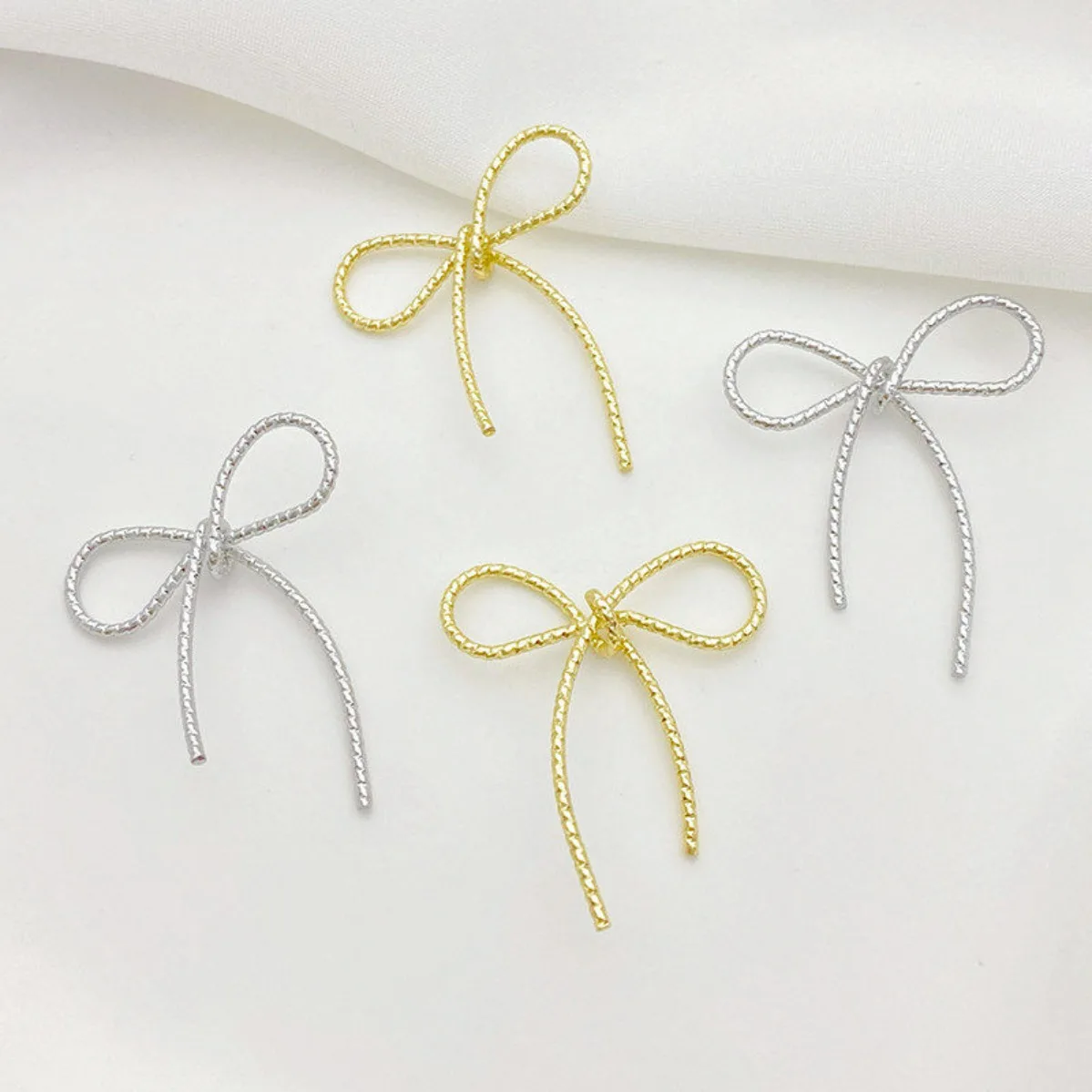 14K Gold Plated Winding Flower Bow Frame Charm Pendant DIY Findings for Bracelet Necklace Jewelry Making