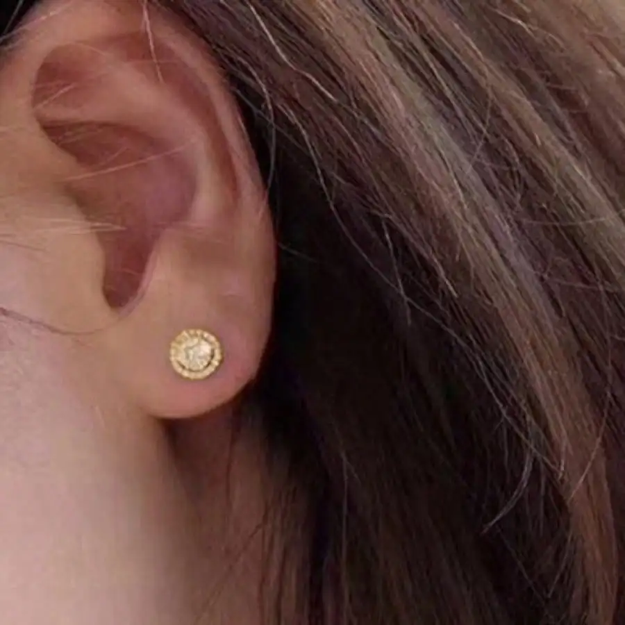 Fashionable And Simple Hip-Hop Style Earrings Suitable For Both Men And Women Fresh And  Earrings. Versatile Earrings For Ladies