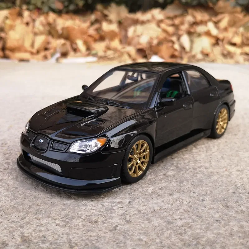 WELLY 1:24 SUBARU IMPREZA WRX STI Alloy Car Model Diecast Metal Toy Vehicle High Simulation Collection Car Toy Boy Birthday Gift