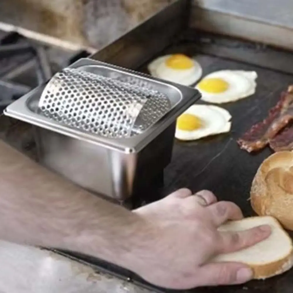 

Stainless Steel Butter Roller with Base Removable Butter Spreader Wheel Labor-saving Efficient Butter Applicator Restaurant