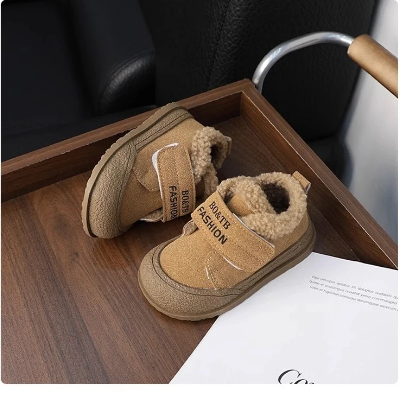 Boys Girls Faux Shearling Casual Shoes 2025 New Winter Toddler Fleece Lined Walking Shoes Soft Sole Versatile Kids Daily Wear