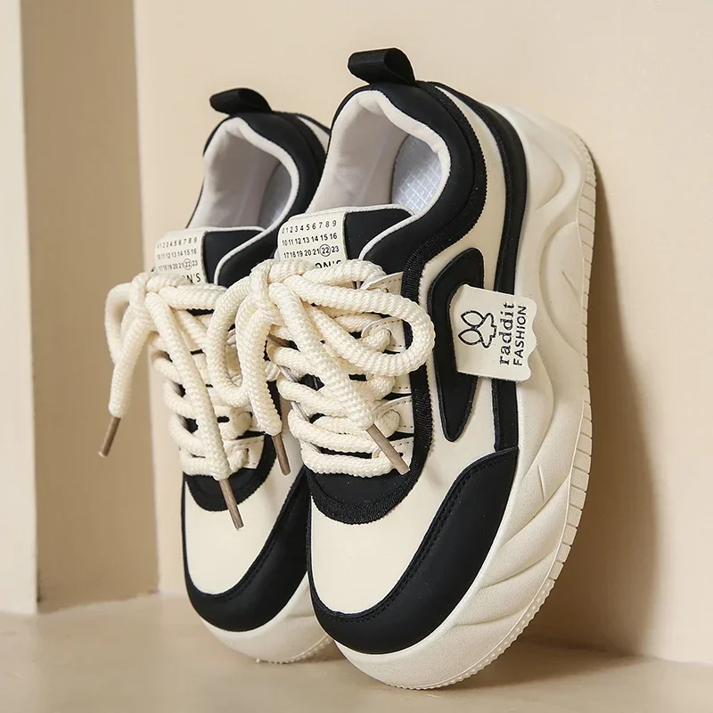 

Классические четырехсезонные новые маленькие белые туфли на толстой подошве, удобная женская спортивная универсальная прочная повседневная обувь