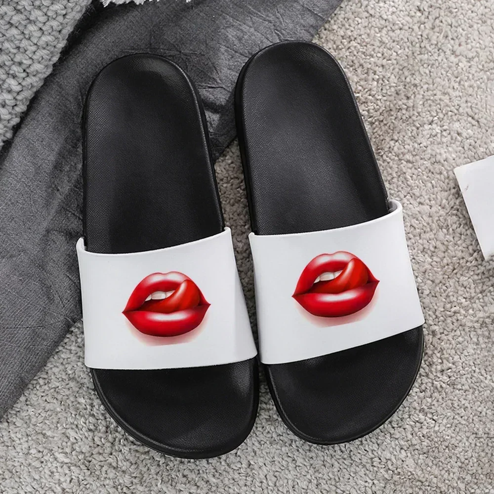 

Summer Women Men Slippers Korean Version lips character Print Women Slipper Harajuku Female Beach Shoes Slippers for Woman
