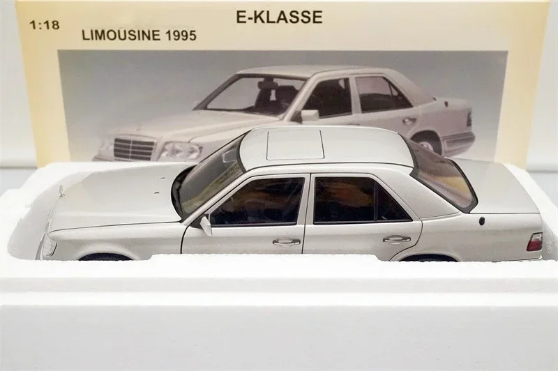 Autoart 1:18 e320 w124 E-KLASSE simulação de limousine edição limitada todo aberto liga metal estático modelo de carro brinquedo presente
