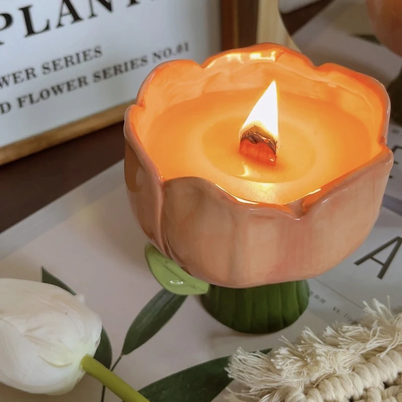 Cute Tulip Handmade Low-temperature Scented Candles Creative Ceramic Aromatherapy Ornament Birthday Gift Home Bedroom Decoration